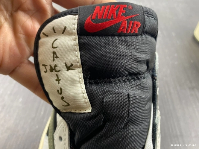 WMNS Scott x Air OG 1 Travis Olive Low DZ4137-106 Jordan 0806